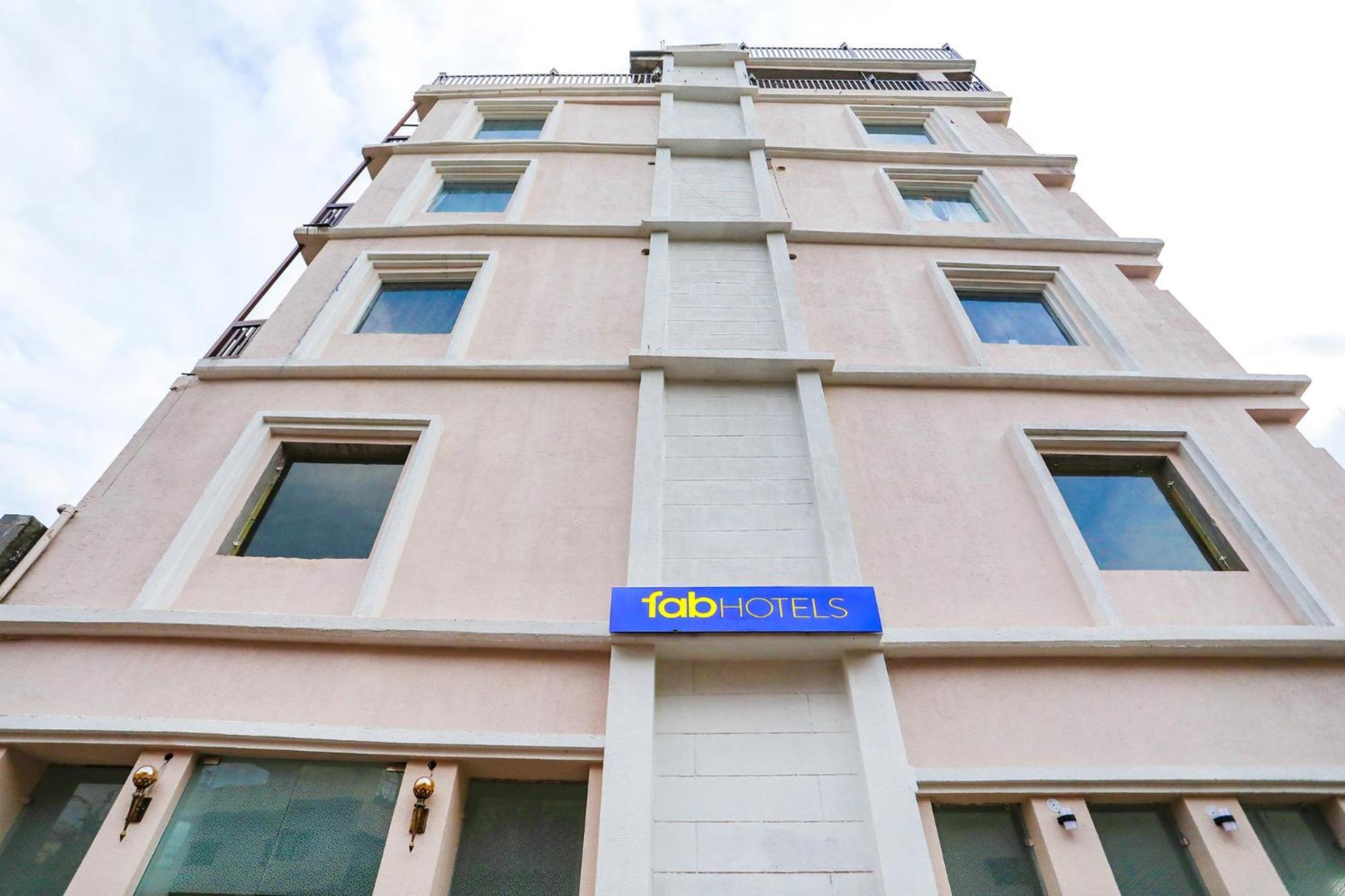 Montreal By Madhuban Inn Rishikesh Exterior photo